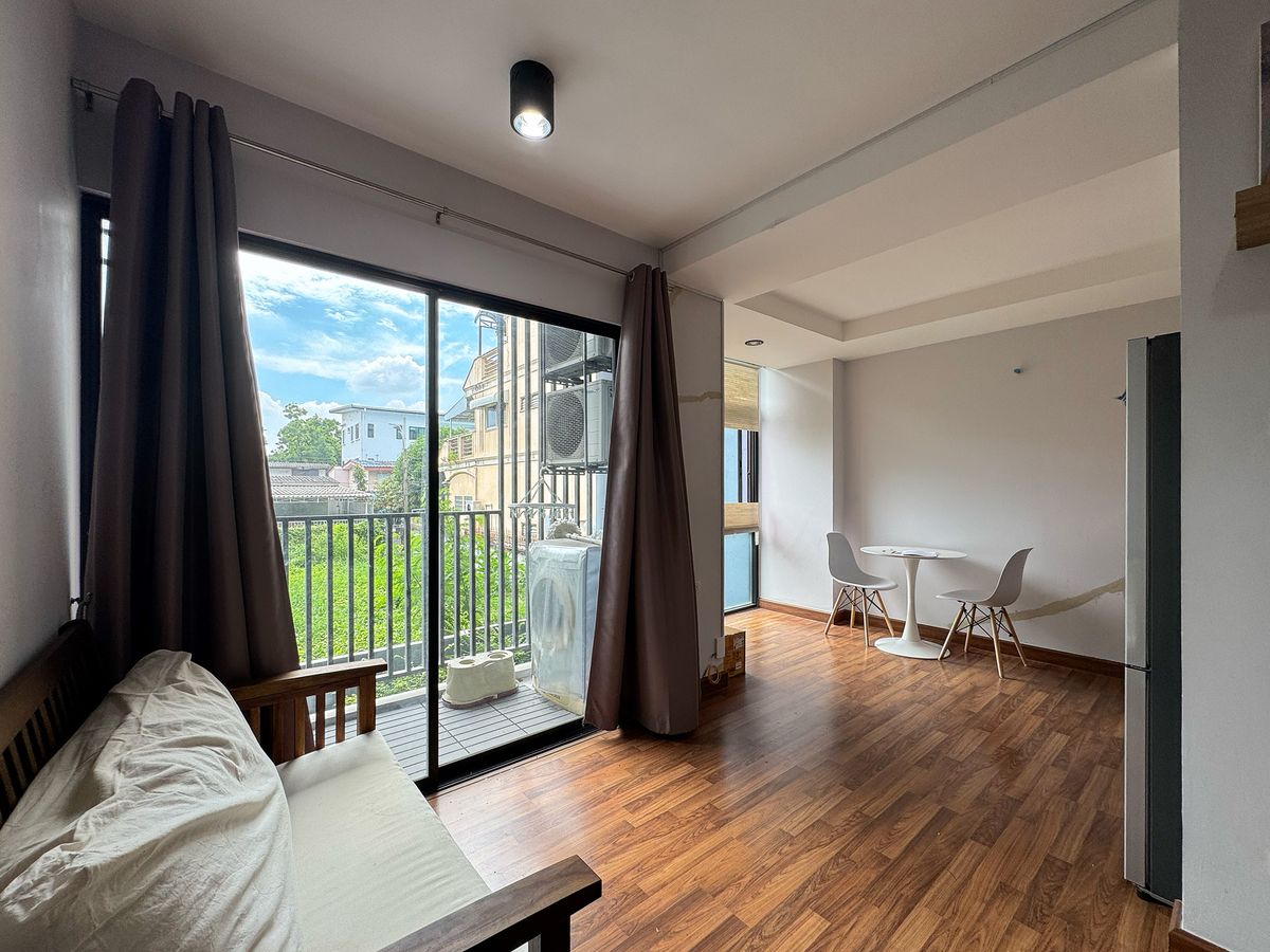ขายคอนโด : วิวโล่งหายาก! ราคาโคตรดี!! ขายคอนโด จี เฮ้าส์ คอนโด สันติคาม 4 (G Haus Condo Santikham 4) ตรงข้ามอิมพิเรียล เวิลด์ สำโรง ใกล้ BTS แบริ่ง