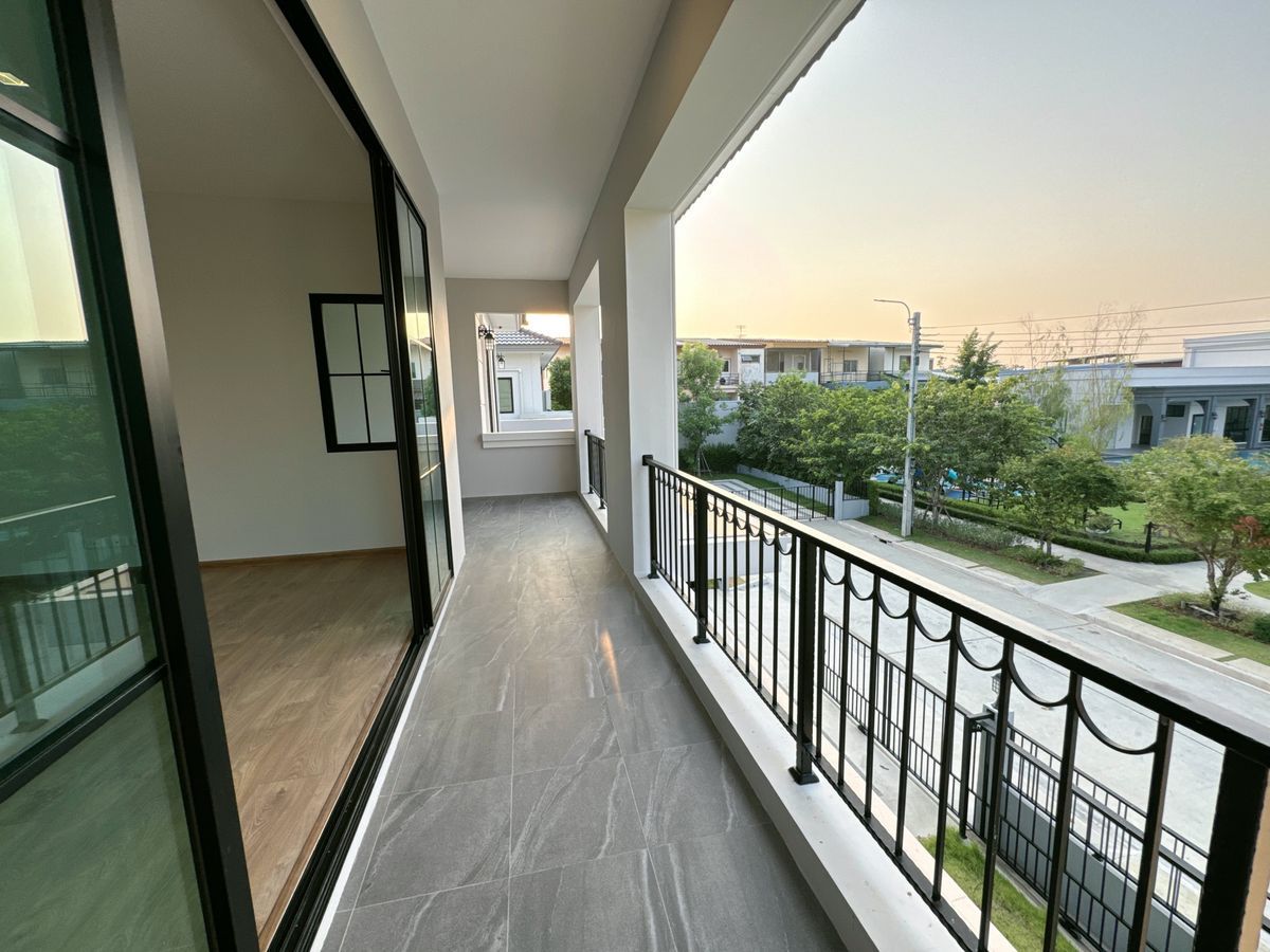 For SaleHousePhutthamonthon, Salaya : Large detached house, quality society, Laddarom Project, Phutthamonthon Sai 3