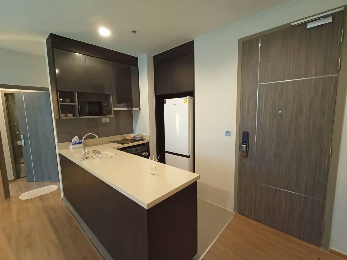 ให้เช่าคอนโดสุขุมวิท อโศก ทองหล่อ : คอนโด Q Prasarnmit เดินทางสะดวก เหมาะสำหรับนักศึกษา มีรถรับส่ง ห้องสวย เฟอร์นิเจอร์ครบ พร้อมอยู่!!