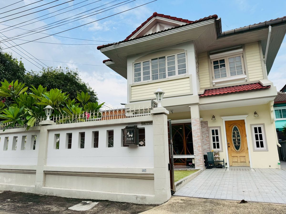 ให้เช่าบ้านแจ้งวัฒนะ เมืองทอง : ให้เช่าบ้านเดี่ยว 2 ชั้นใหม่ หลังมุม    แจ้งวัฒนะ28 ติด Central 