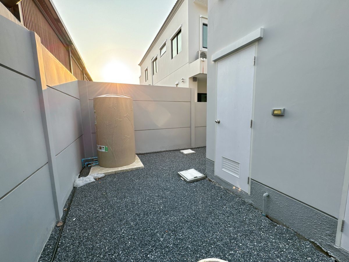 For SaleHousePhutthamonthon, Salaya : Large detached house, quality society, Laddarom Project, Phutthamonthon Sai 3