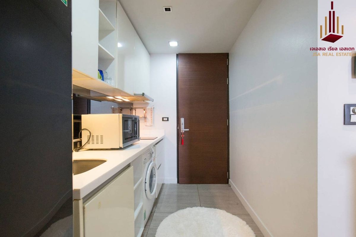 For SaleCondoSilom, Saladaeng, Bangrak : ✨ For Sale: Quad Silom Condo ✨ 💰 Only 8,240,000 THB