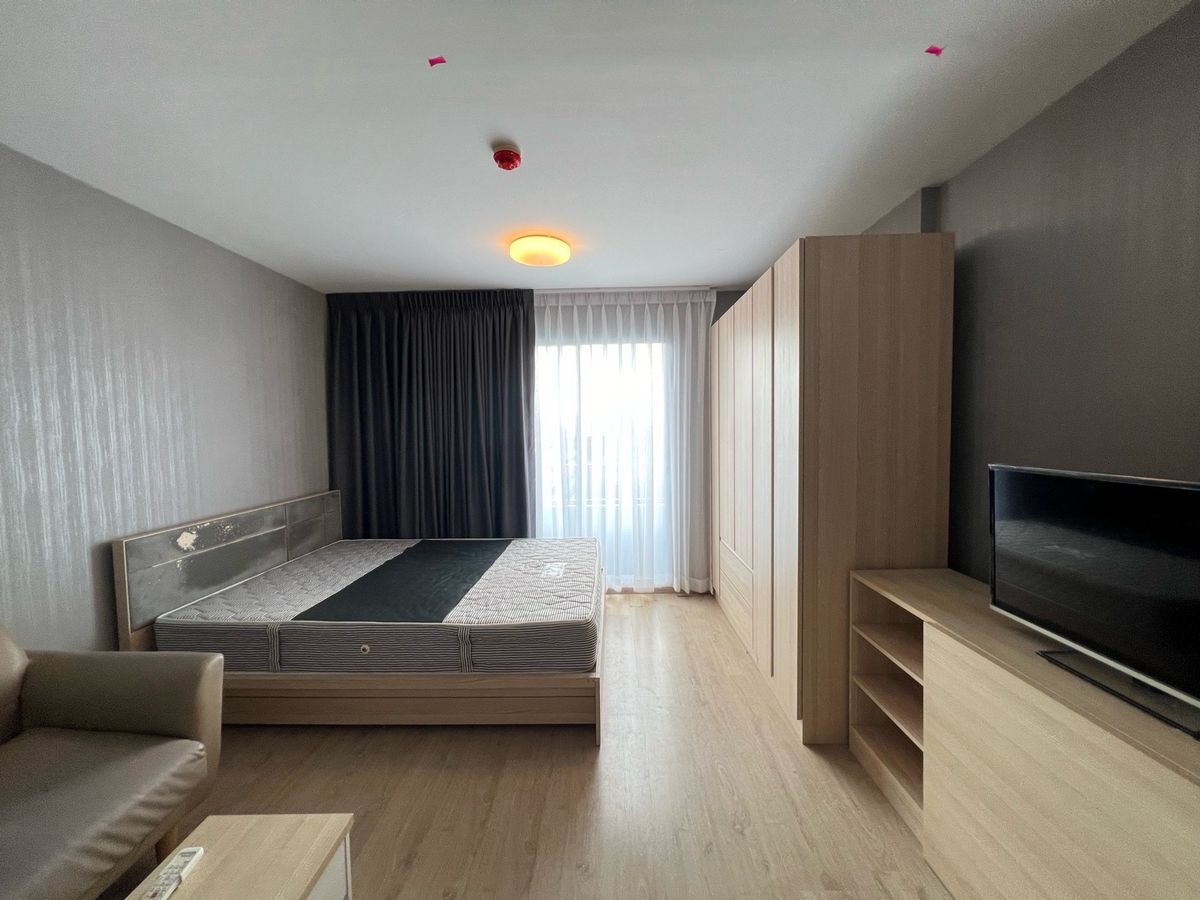 ให้เช่าคอนโดอ่อนนุช อุดมสุข : Elio Delray Size 24 Sqm Studio 
ปล่อยเช่า ห้องพร้อมเข้าอยู่ 
ราคา 8,500 สนใจนัดชมโครงการ
📞 0614162636