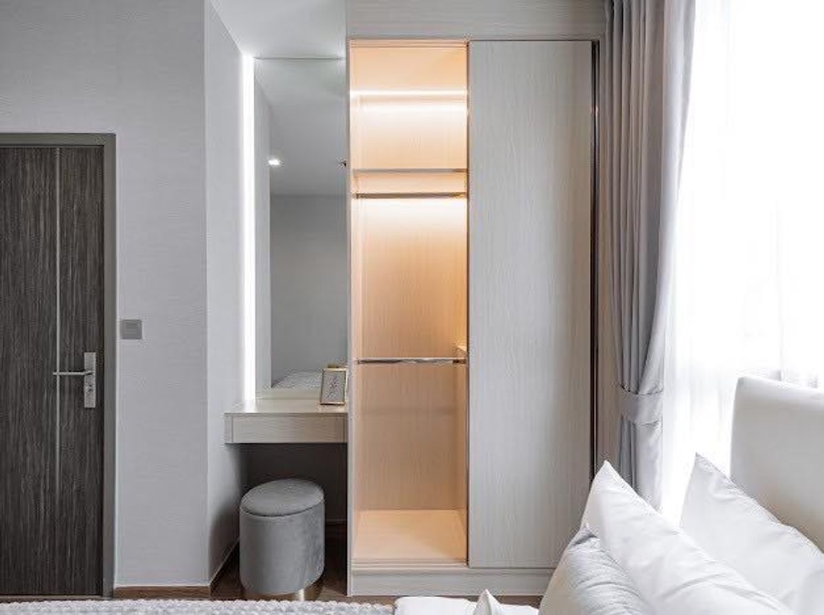 ให้เช่าคอนโดสุขุมวิท อโศก ทองหล่อ : คอนโด Q Prasarnmit Sukhumvit 31 เดินทางสะดวก เหมาะสำหรับนักศึกษา ห้องแต่งสวย เฟอร์นิเจอร์ครบ พร้อมอยู่!!