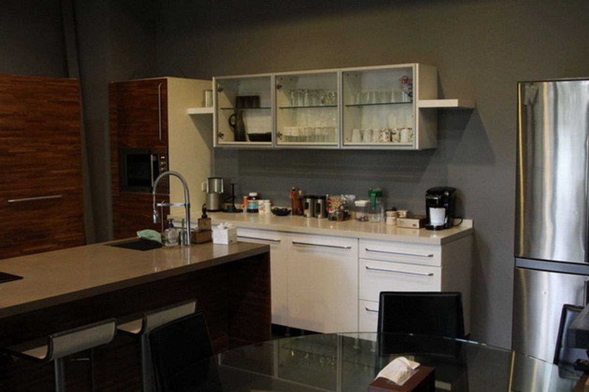 For SaleHouseSukhumvit, Asoke, Thonglor : ✨ Luxury Sukhumvit House | 1,200 sq.m., 5 Bedrooms, 6 Bathrooms | Featuring Saltwater Swimming Pool & Private Garden | 3rd–4th Floors Customizable | Close to BTS Phrom Phong