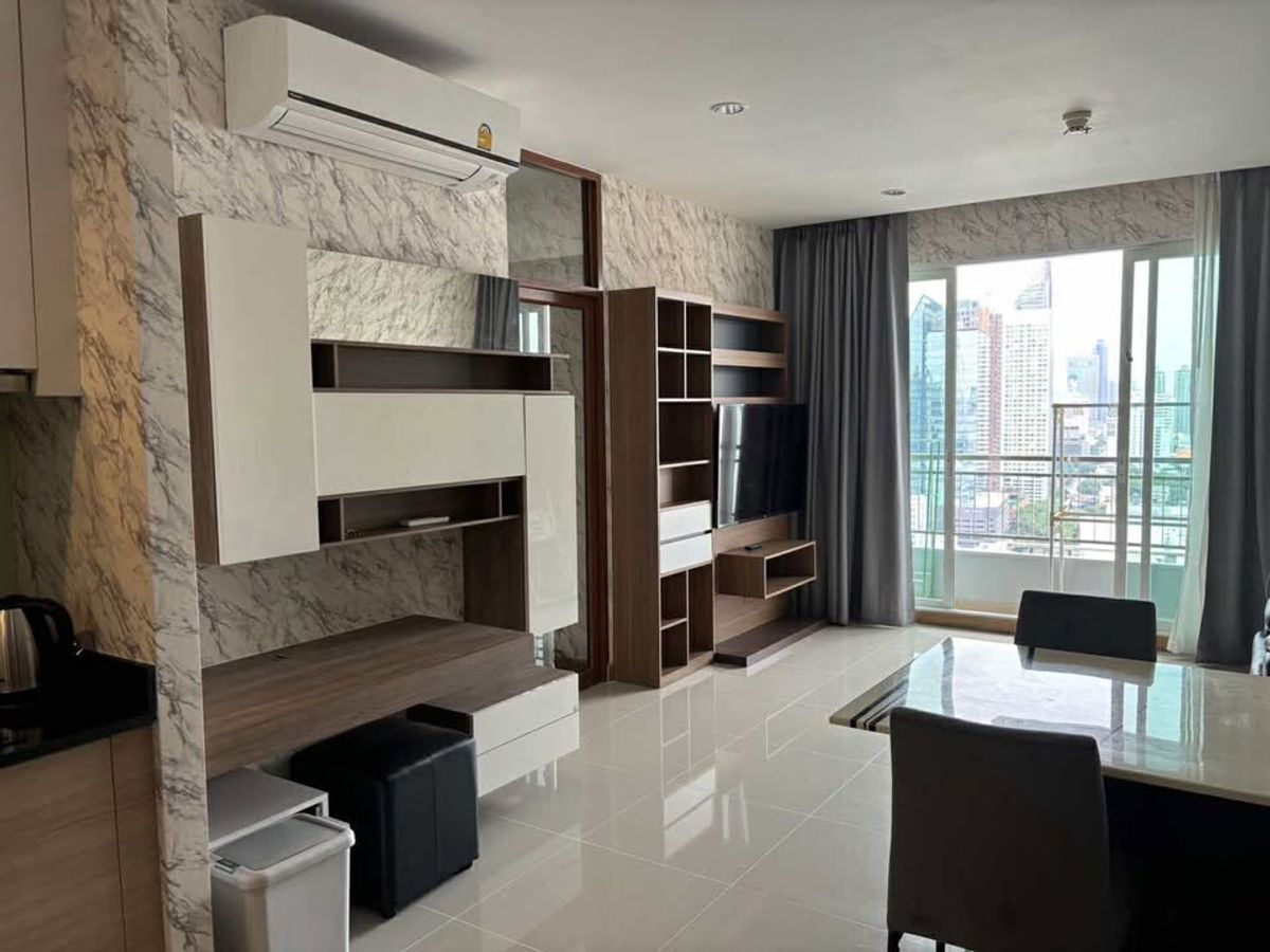 ให้เช่าคอนโดพระราม 9 เพชรบุรีตัดใหม่ RCA : ให้เช่า Circle Condominium คอนโดใจกลางเมือง ใกล้ MRT เพชรบุรี & BTS นานา