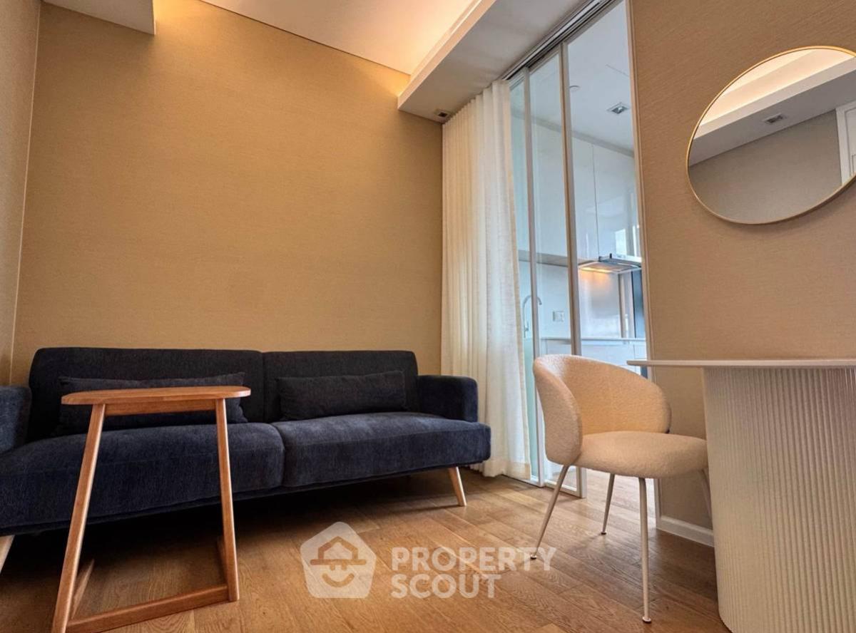 For RentCondoLadprao, Central Ladprao : 1-BR Condo at The Saint Residences near MRT Phahon Yothin