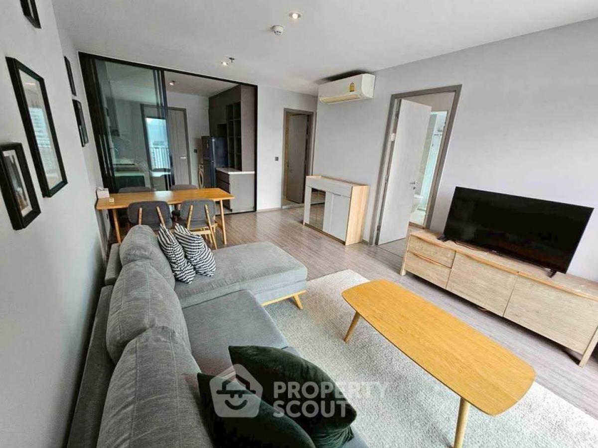 For RentCondoSukhumvit, Asoke, Thonglor : 2-BR Condo at Rhythm Ekkamai near BTS Ekkamai