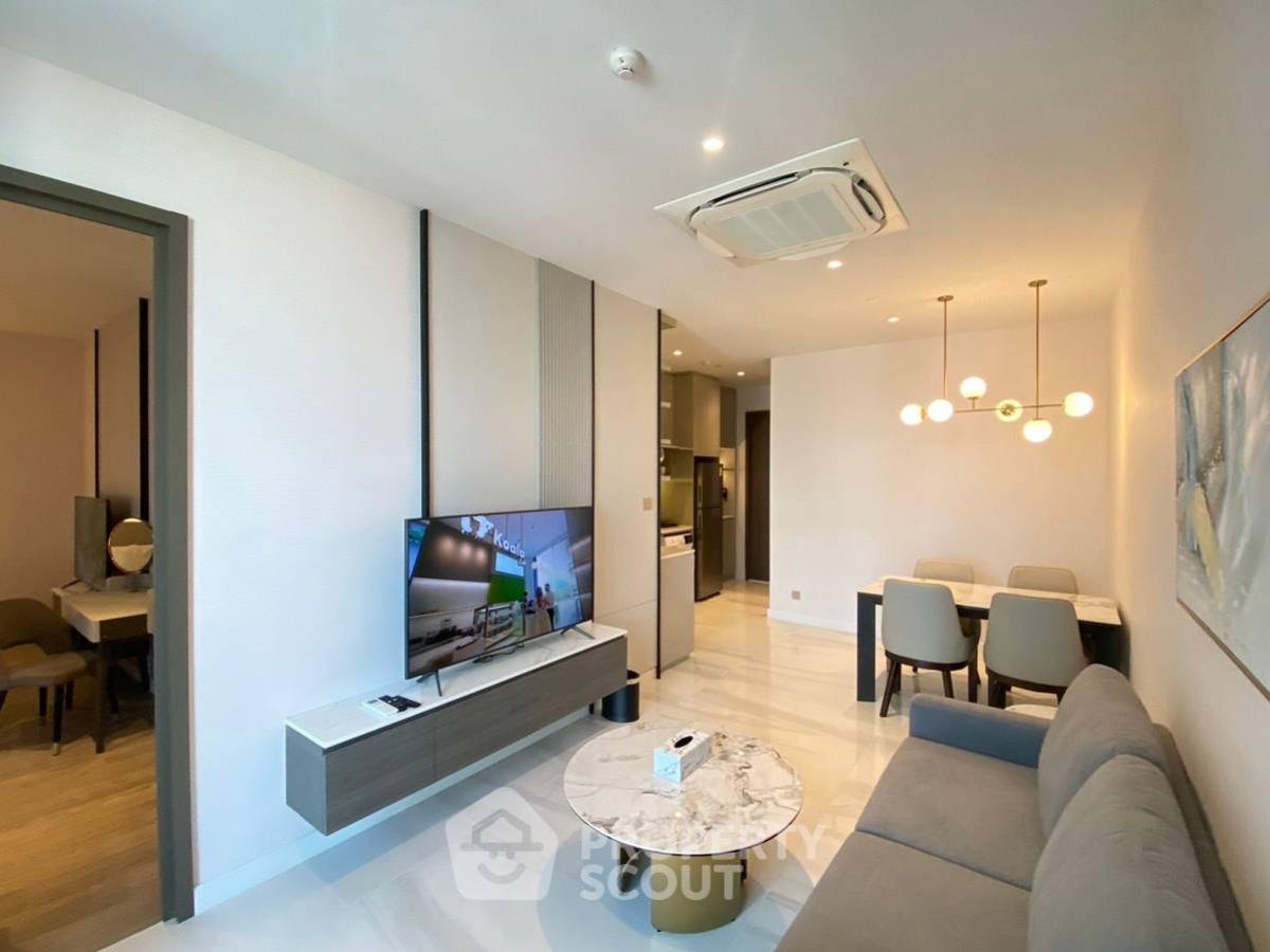 For RentCondoSathorn, Narathiwat : 1-BR Condo at Supalai Icon Sathon near MRT Si Lom