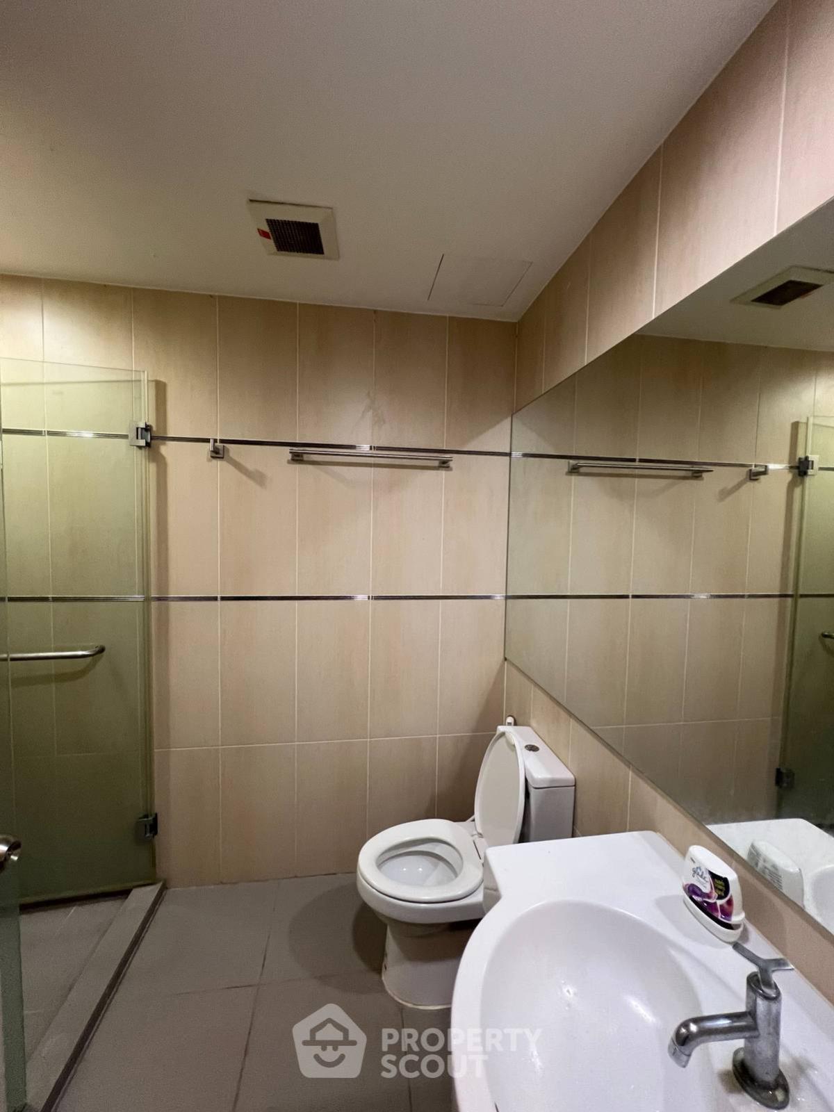 For RentCondoSathorn, Narathiwat : 2-BR Condo at Centric Sathorn-St. Louis near BTS Saint Louis