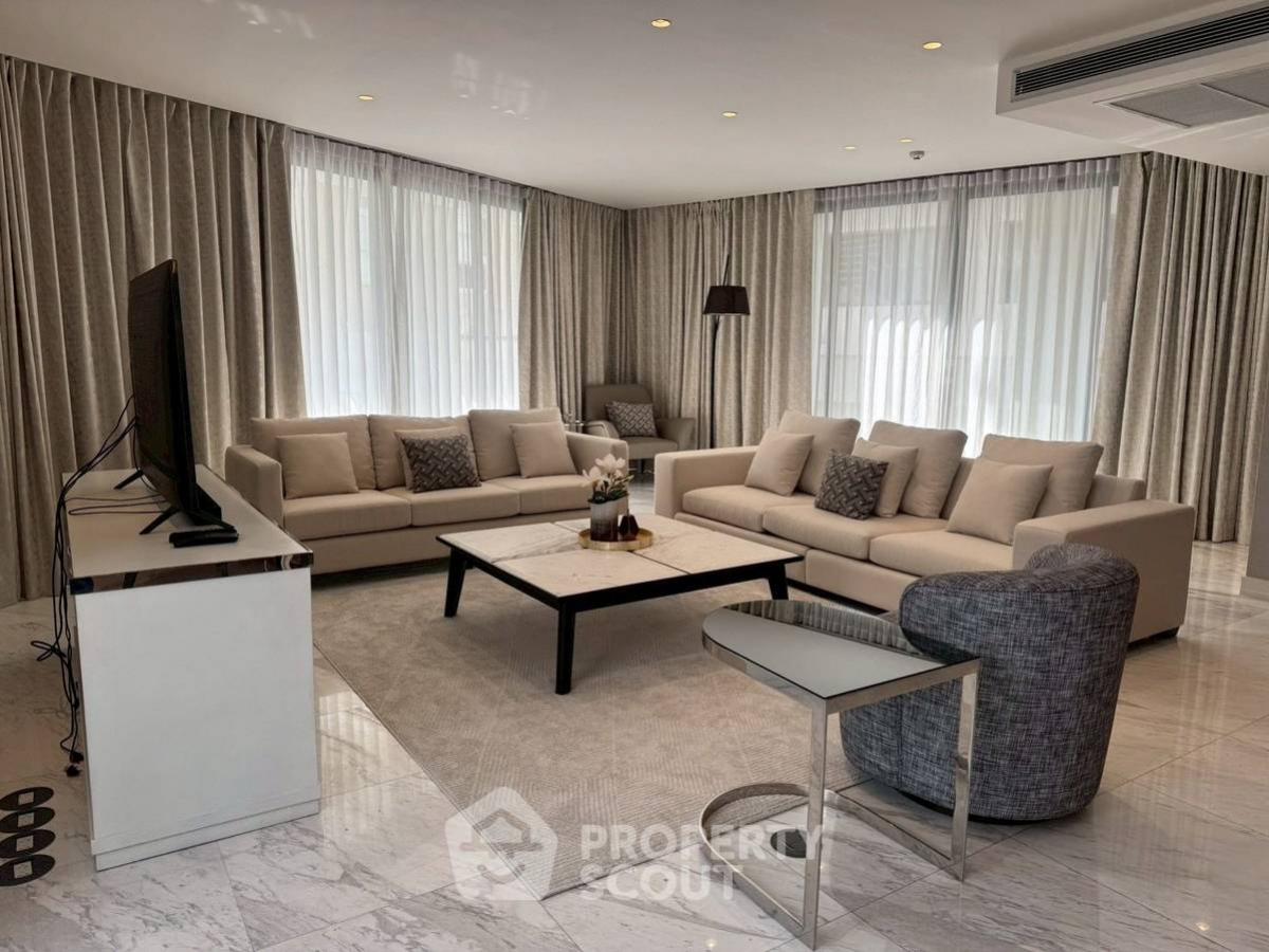 For RentCondoSukhumvit, Asoke, Thonglor : 3-BR Condo at La Citta Delre Thonglor 16 near BTS Thong Lor