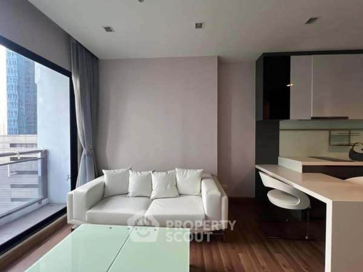 ให้เช่าคอนโดรัชดา ห้วยขวาง : คอนโด 1-ห้องนอน ที่ ไอวี่ แอมพิโอ รัชดา - พระราม 9 ใกล้ MRT ศูนย์วัฒนธรรมแห่งประเทศไทย