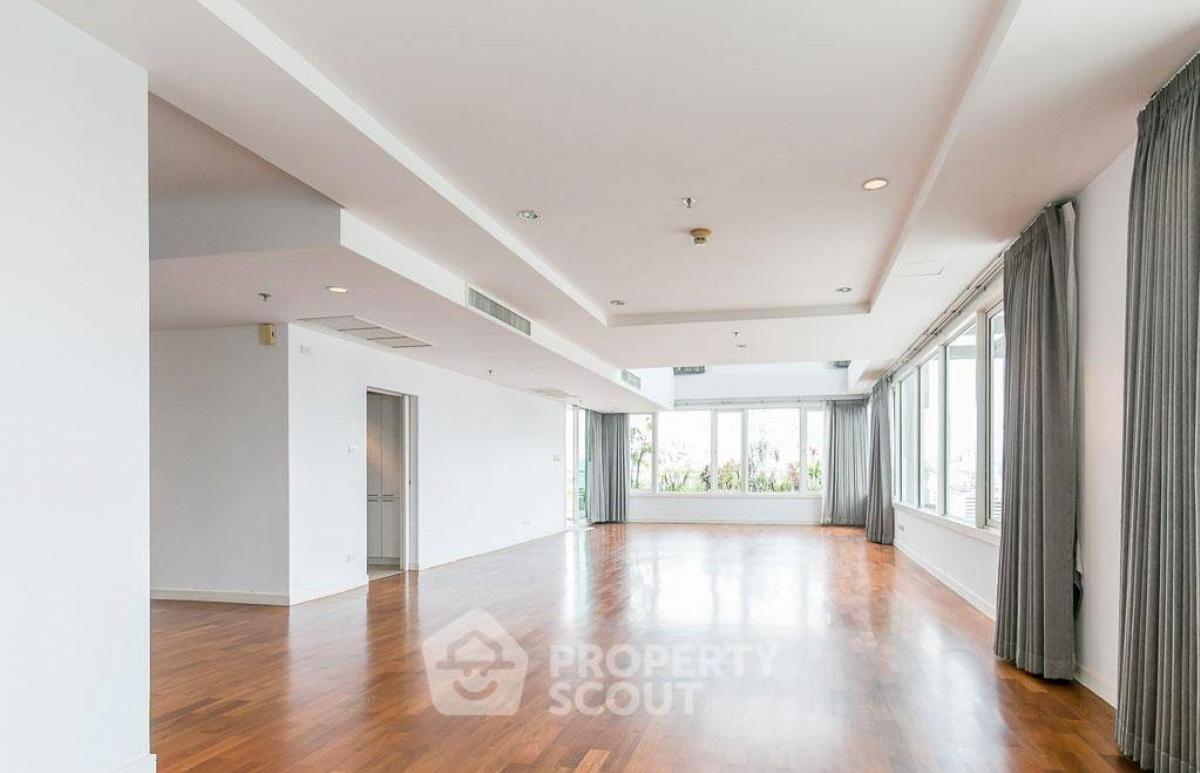 For RentCondoSukhumvit, Asoke, Thonglor : 4-BR Condo at Baan Siri 24 near BTS Phrom Phong