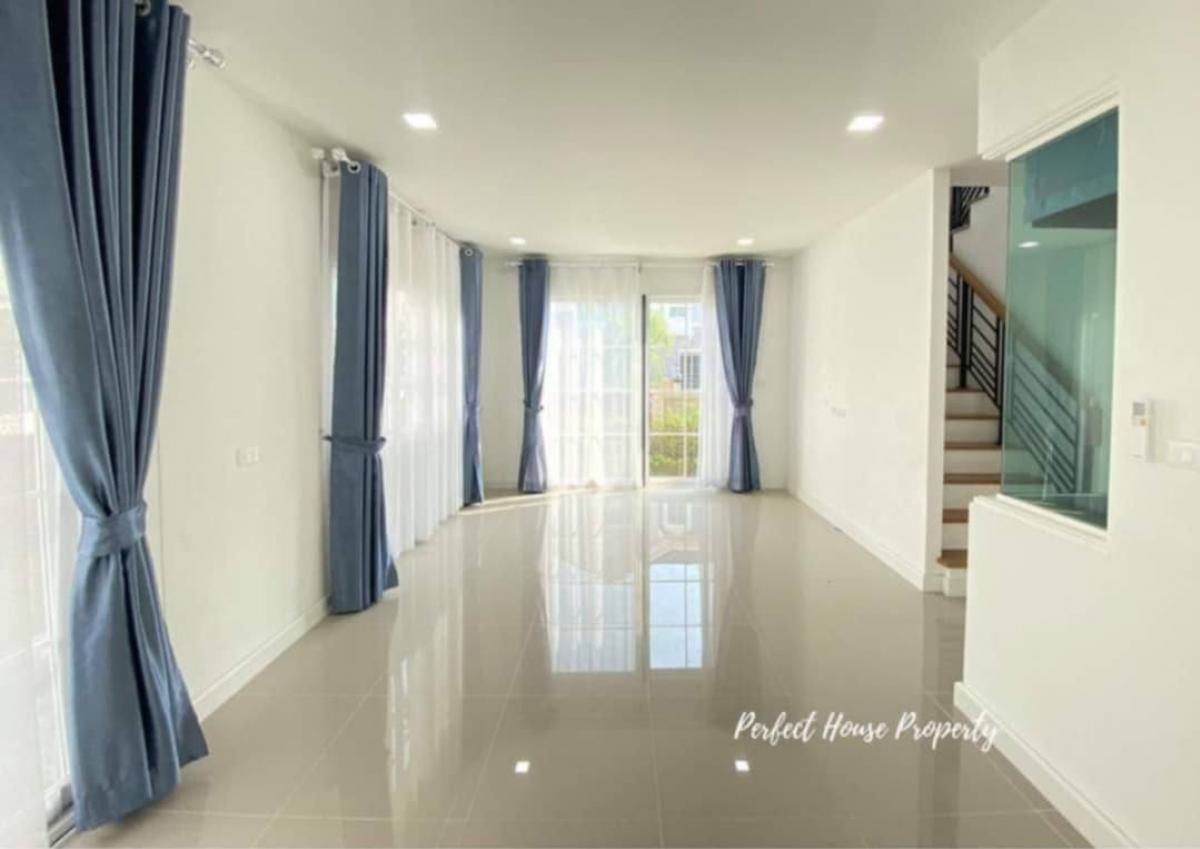 For SaleHouseNawamin, Ramindra : Single house, 4 bedrooms, beautiful, ready to move in, near the Golden Neo 2 BTS Ramintra - Wongwaen. Spacious 4-Bedroom House Near BTS, Ready to Move In at Golden Neo 2 Ramintra - Wongwaen