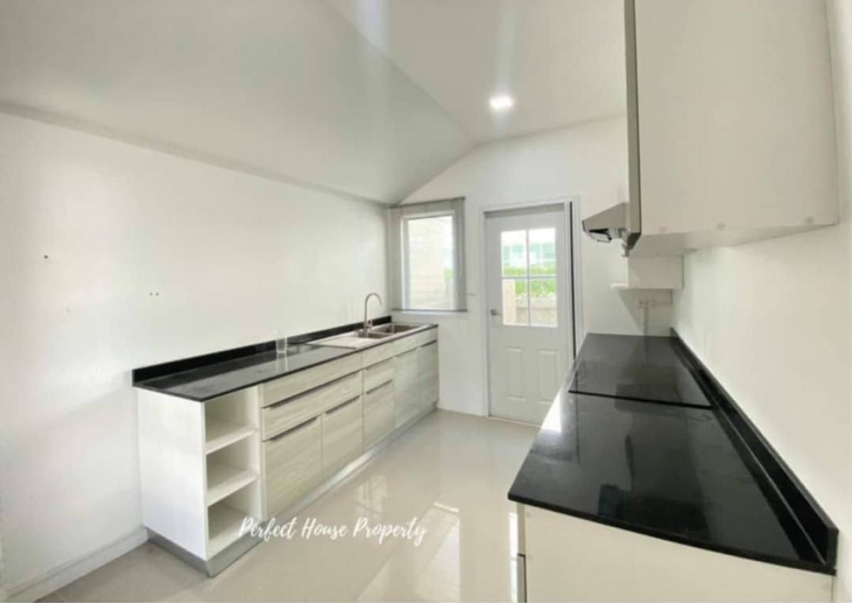 For SaleHouseNawamin, Ramindra : Single house, 4 bedrooms, beautiful, ready to move in, near the Golden Neo 2 BTS Ramintra - Wongwaen. Spacious 4-Bedroom House Near BTS, Ready to Move In at Golden Neo 2 Ramintra - Wongwaen