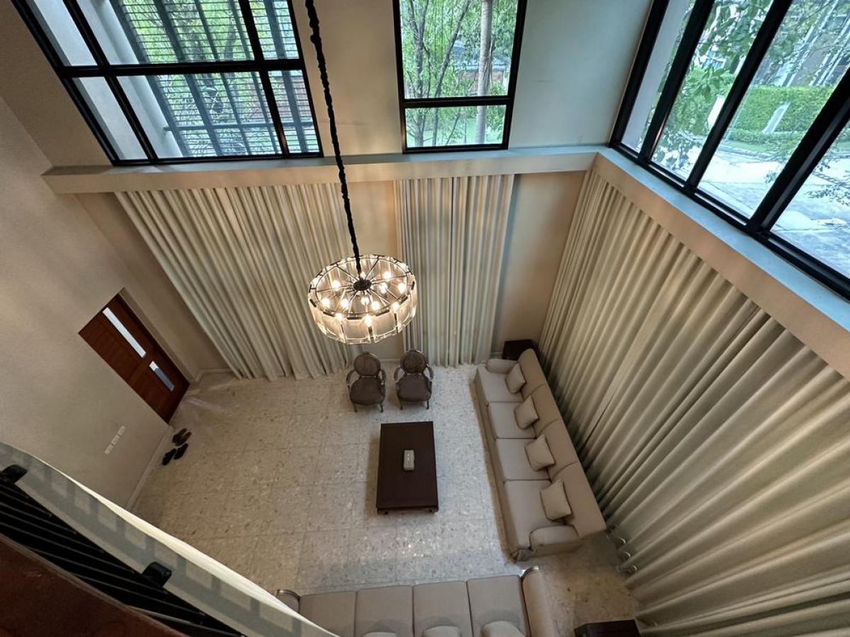 ขายบ้านนวมินทร์ รามอินทรา : 06/02/2026, Grand bangkok Boulevard Ratchada - Ramintra 2 บ้านหรู 5 ห้องนอน พร้อมที่ดินใหญ่ 129 ตร.วา ที่  เช่า 180,000 บาท/เดือน หรือซื้อ 38.5 ล้าน ทำเลดี ใกล้ทางด่วน