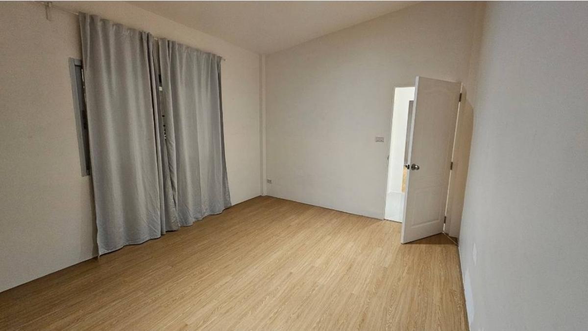 ให้เช่าบ้านเกษตรศาสตร์ รัชโยธิน : 28/02/2026, บ้านสุดคุ้ม 3 ห้องนอน ทาวน์เฮาส์ 120 ตรม. ใกล้เมือง ราคาดี 
Dream 3-Bed Home 120 sqm near city, great price!