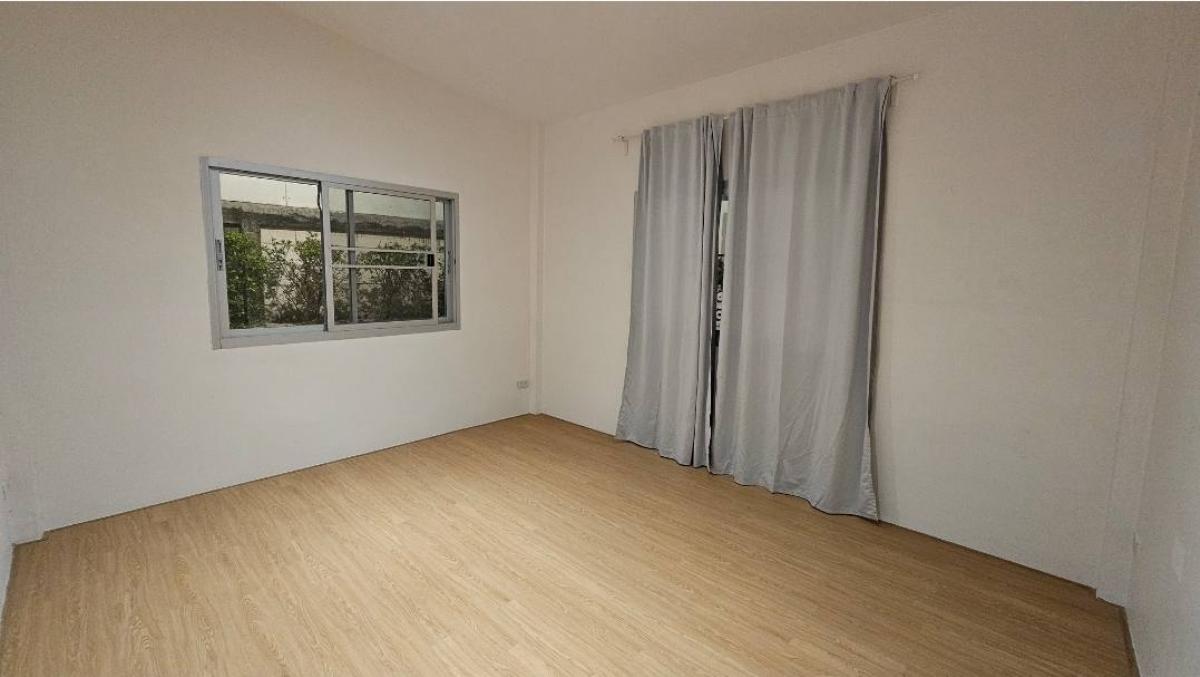 ให้เช่าบ้านเกษตรศาสตร์ รัชโยธิน : 28/02/2026, บ้านสุดคุ้ม 3 ห้องนอน ทาวน์เฮาส์ 120 ตรม. ใกล้เมือง ราคาดี 
Dream 3-Bed Home 120 sqm near city, great price!