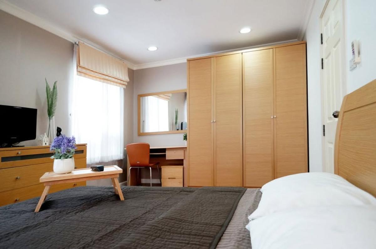 ให้เช่าคอนโดสุขุมวิท อโศก ทองหล่อ : 03/04/2026, # Luxurious 2-Bed Condo at Lumpini Suite 41 - Heart of Phrom Phong, Steps to EmQuartier! 0642748883