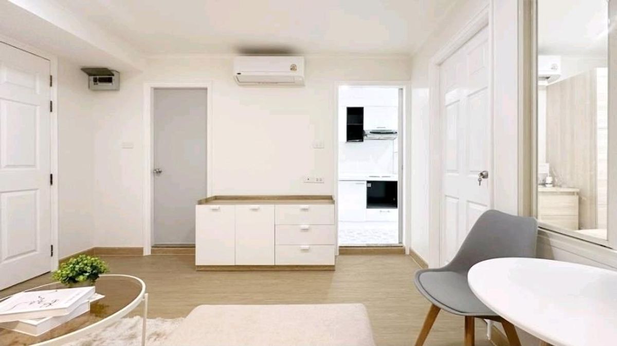 For SaleCondoRatchadapisek, Huaikwang, Suttisan : 🚆 Near MRT Huai Khwang, installments are cheaper than renting! Big room, complete functions, comfortable living in the middle of the city!📍 Lumpini Ville Cultural Center✨️