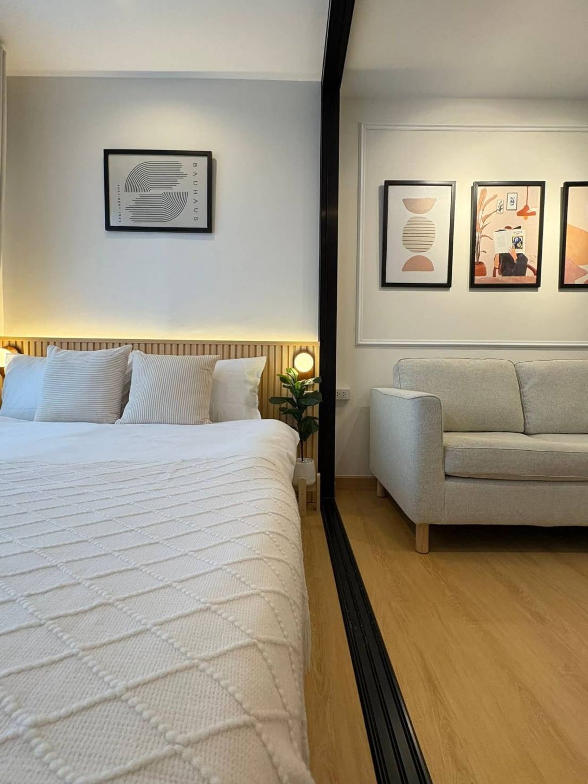For SaleCondoThaphra, Talat Phlu, Wutthakat : Beautiful room, condo near BTS Pho Nimit.