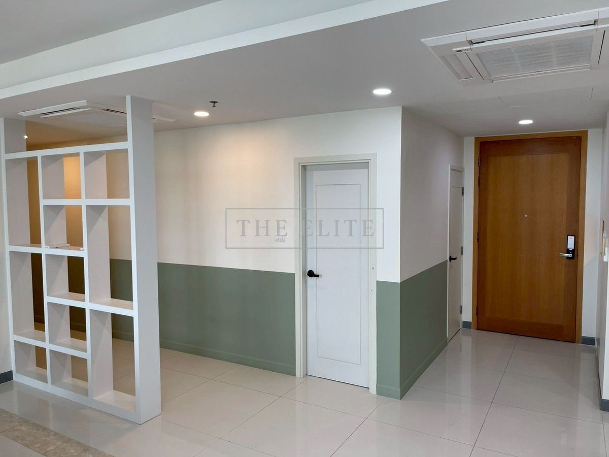 CondoSathorn, Narathiwat : ✨ Big room, city view, fully decorated, good price like this, there is only one room in the project 💯