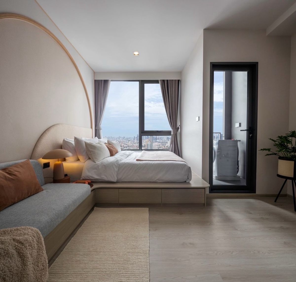 ขายคอนโดวงเวียนใหญ่ เจริญนคร : ทักมาคุยกับเราก่อน มีห้องจริงจากเซลล์โครงการ ในราคานี้ Reference สาทร-วงเวียนใหญ่ ราคาเริ่มต้นเพียง 3.39 ล้าน