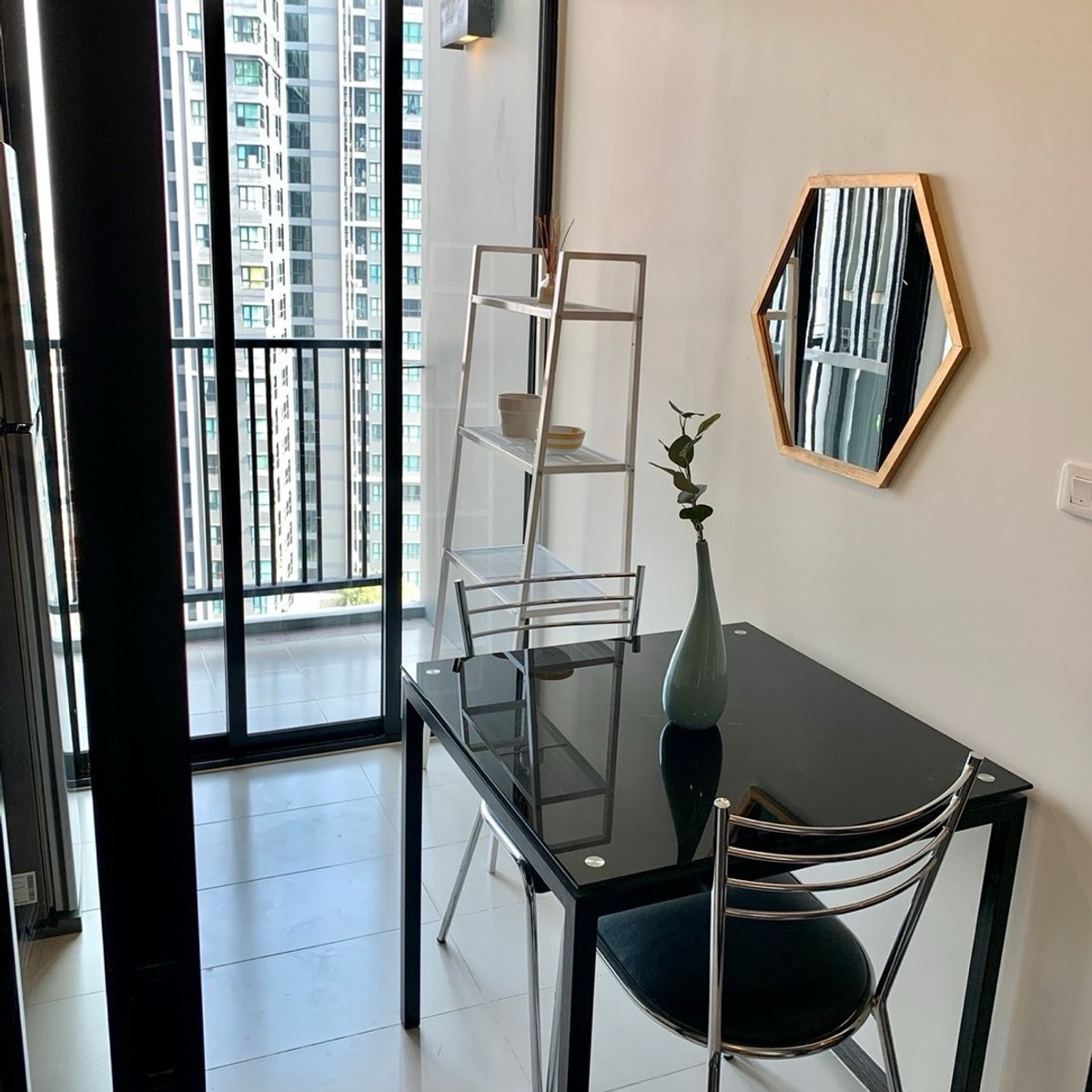 For RentCondoOnnut, Udomsuk : For rent: The Base Park West, well decorated. Ready to live in