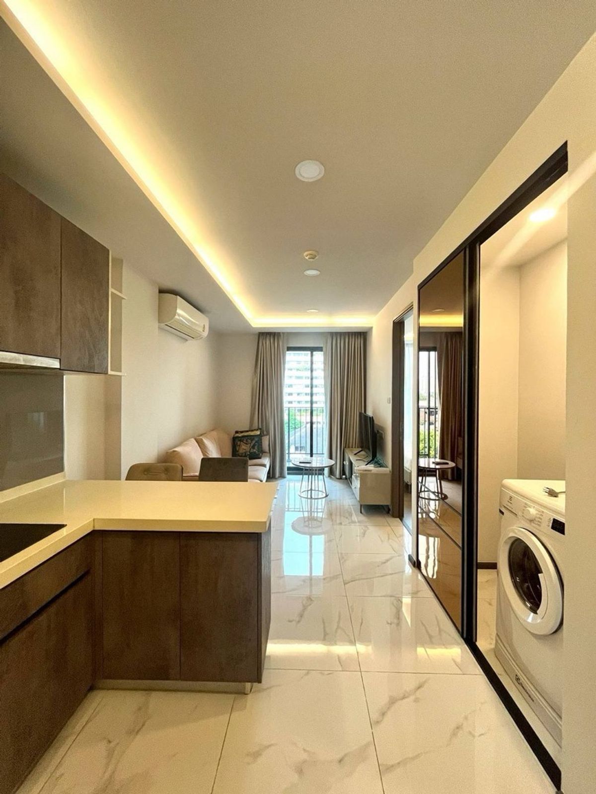 For RentCondoOnnut, Udomsuk : ให้เช่า Define by Mayfair Sukhumvit 50 👩🏻‍🏫ใกล้โรงเรียนอนุบาล บ้านหวาน
🚝ใกล้ BTS อ่อนนุช