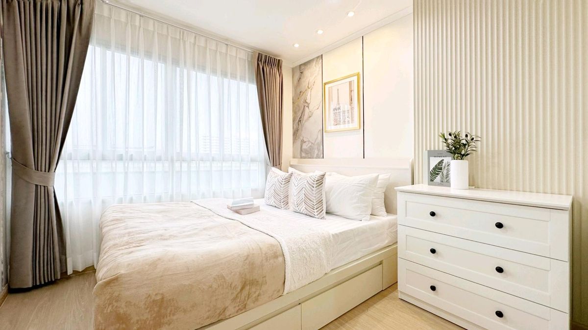 For SaleCondoChokchai 4, Ladprao 71, Ladprao 48, : 🛑 Stop paying rent every month! Pay in installments and own a condo in a prime location in the #Lat Phrao area, near the mall, near the BTS 📌 Lumpini Ville Chokchai 4 🌳