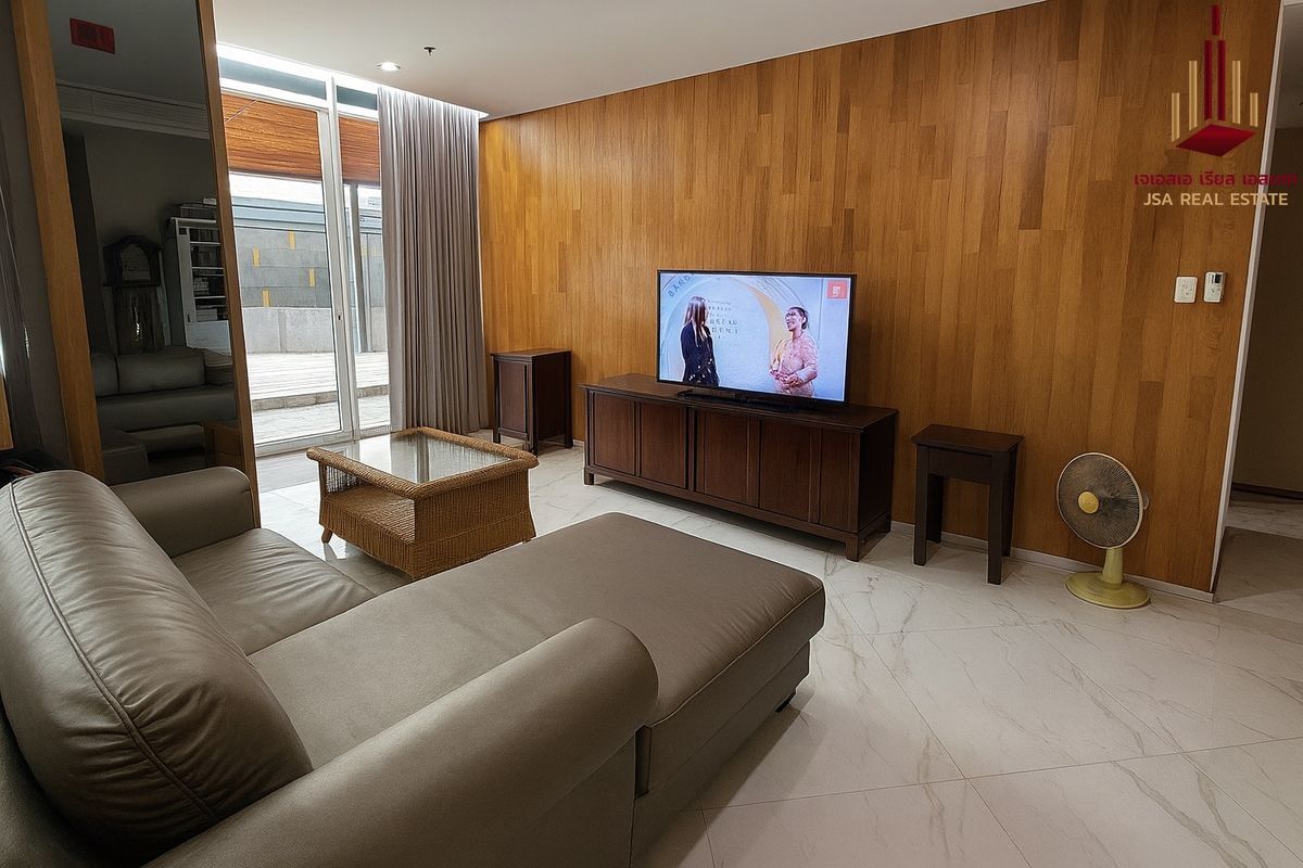 ขายคอนโดสาทร นราธิวาส : ✨ For Sale: The Empire Place Condo ✨  💰 Only 50,000,000 THB