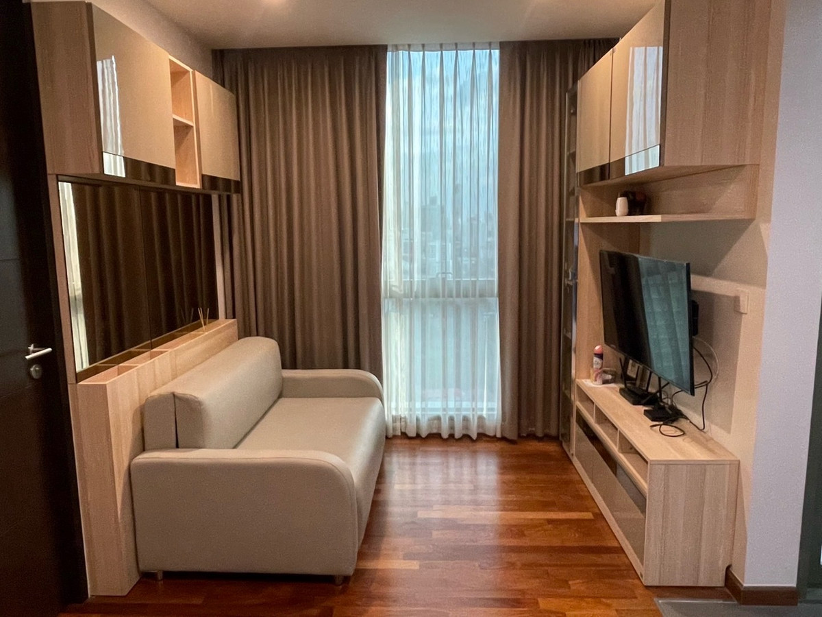 For RentCondoRatchathewi,Phayathai : Condo for rent🔥Wish Signature Midtown Siam🔥31st floor🔥34.25 sq m🔥1Bed🔥Private elevator🔥