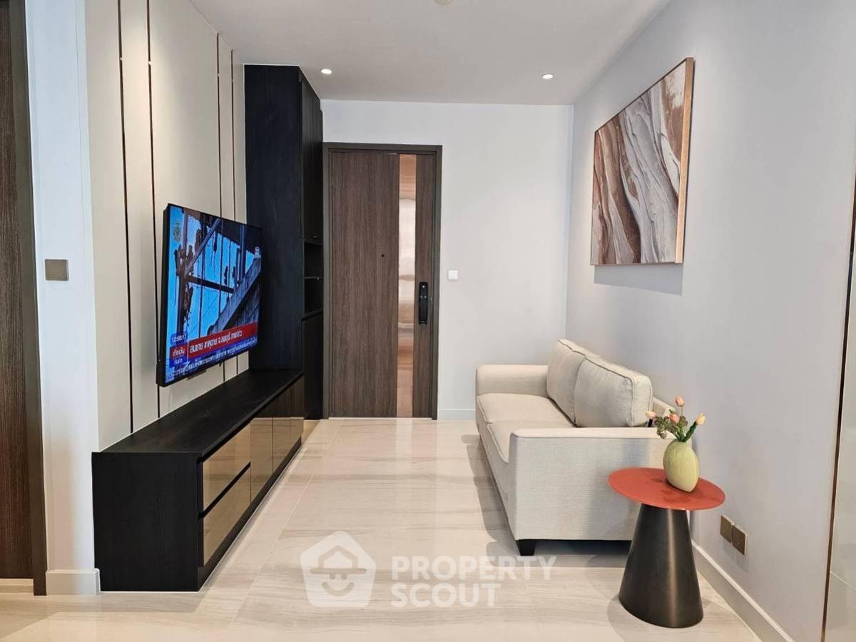 For RentCondoSathorn, Narathiwat : 2-BR Condo at Supalai Icon Sathon near MRT Si Lom