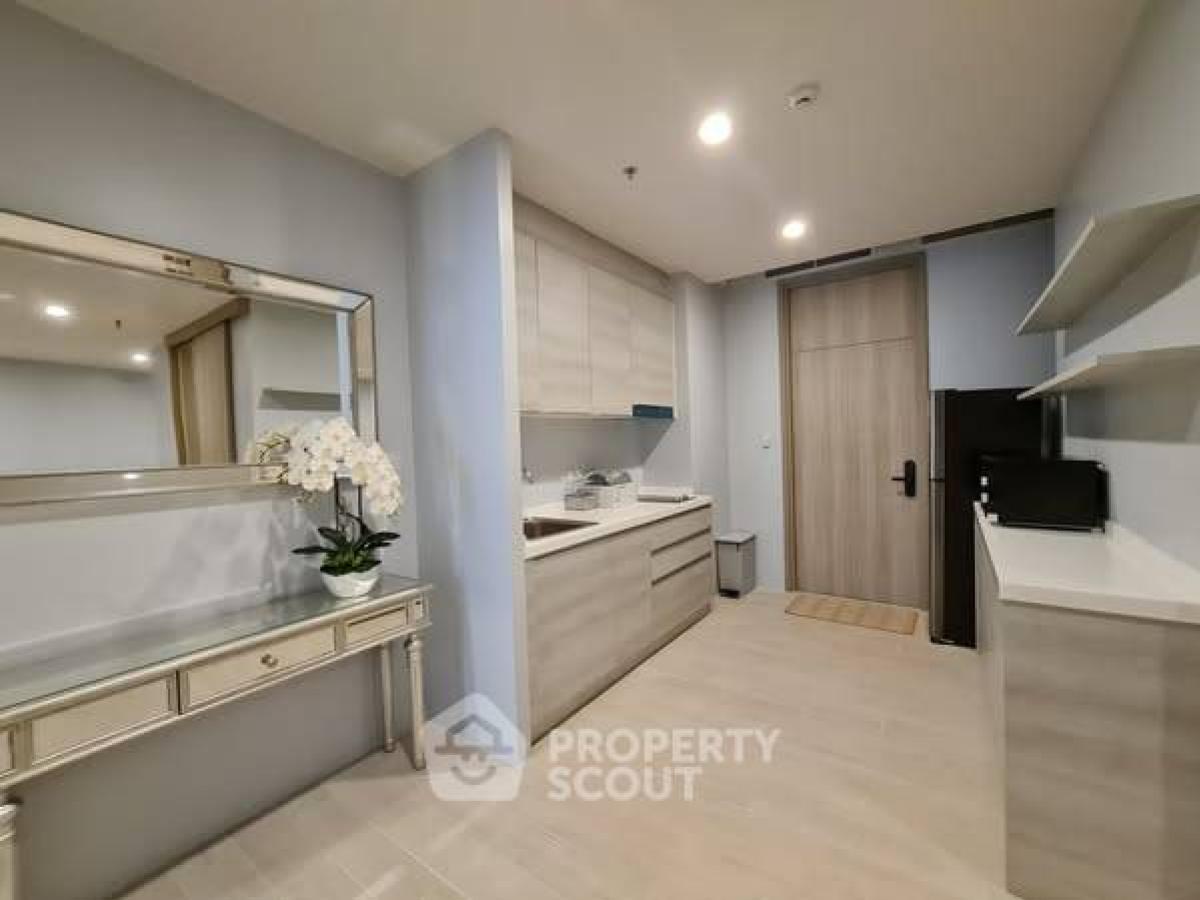 For RentCondoWitthayu, Chidlom, Langsuan, Ploenchit : 2-BR Condo at Noble Ploenchit near BTS Phloen Chit