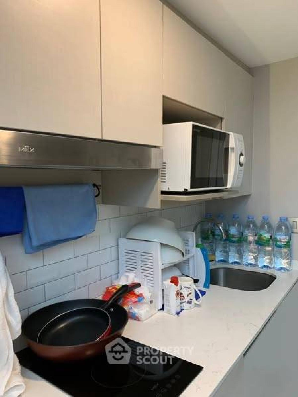 For RentCondoSathorn, Narathiwat : 1-BR Condo at Knightsbridge Prime Sathorn near BTS Saint Louis