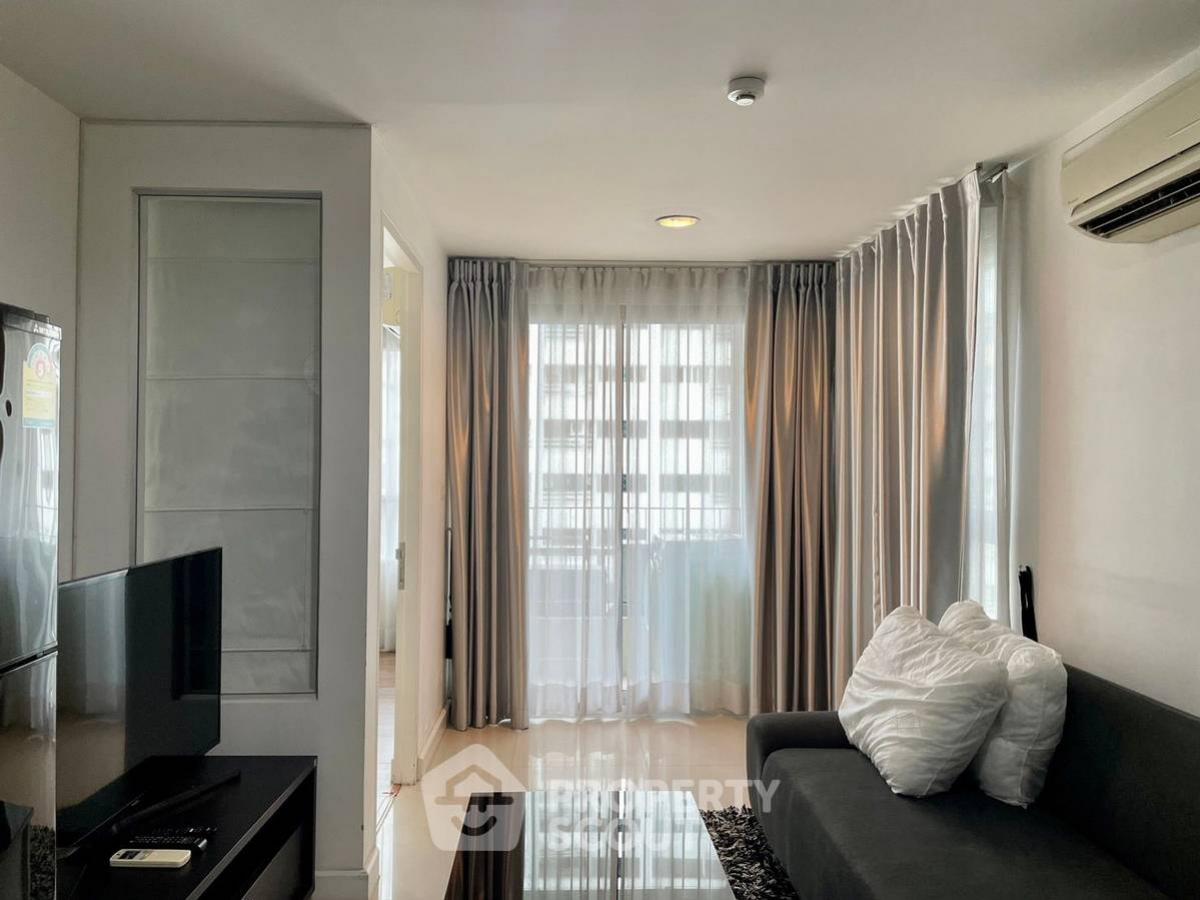 ให้เช่าคอนโดสุขุมวิท อโศก ทองหล่อ : คอนโด 1-ห้องนอน ที่ เดอะ โคลเวอร์ ทองหล่อ เรสซิเดนซ์ ใกล้ BTS ทองหล่อ