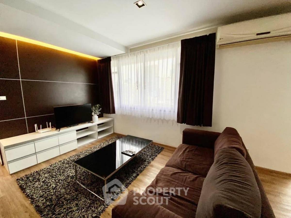 For RentCondoNana, North Nana,Sukhumvit13, Soi Nana : 2-BR Apt. near BTS Asok