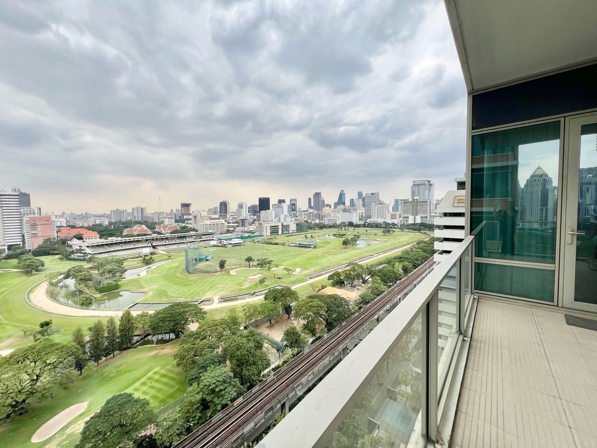 ขายคอนโดวิทยุ ชิดลม หลังสวน : Rare Find @ 185 Ratchadamri 2 Bed2 Bath 108 sqm 35 MB