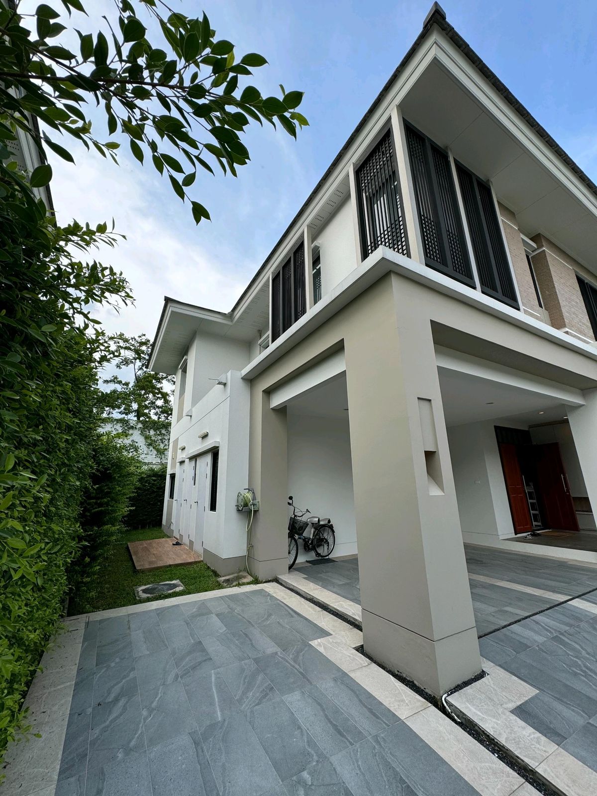 For RentHouseThaphra, Talat Phlu, Wutthakat : Single house for rent/sale Prinn Village Sathorn-Ratchapruek, 83.2 sq m, behind garden corner, good location, very cheap, beautiful house, new.
