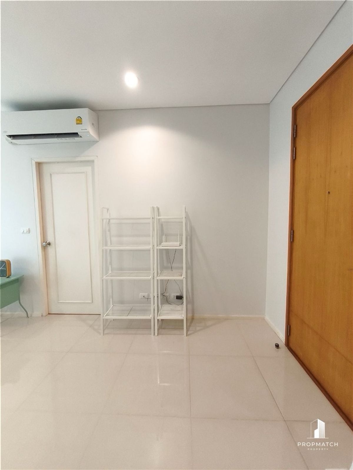 ขายคอนโดพระราม 9 เพชรบุรีตัดใหม่ RCA : ⚡️FlashDeal⚡️Villa Asoke (1bed1bath) 40sqm. 🔥5.1Mb asoke-phetchuburi location, near Mrt Phetchaburi 📞0926289149 