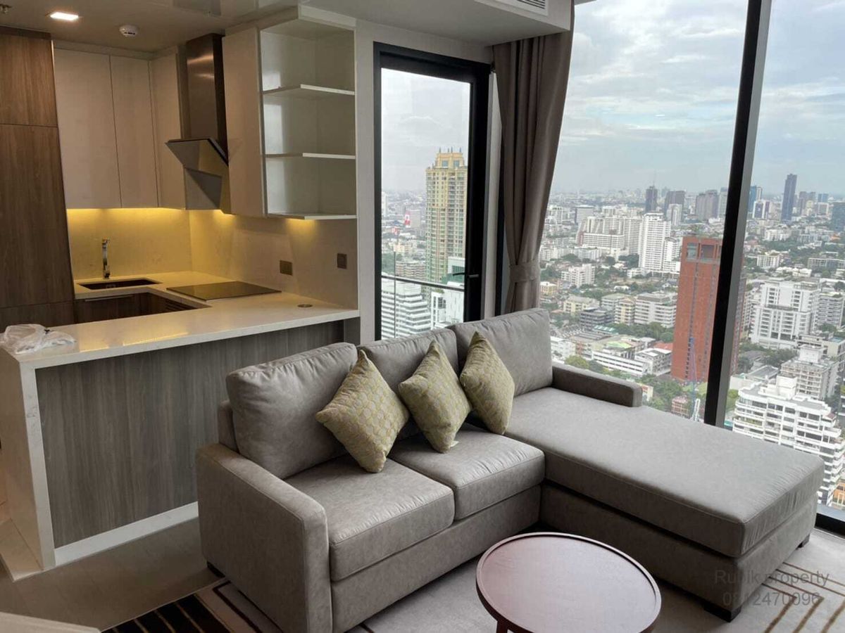 For SaleCondoSukhumvit, Asoke, Thonglor : (RB1300) Selling Celes Asoke — Duplex Top-Floor (Duplex on high floor)