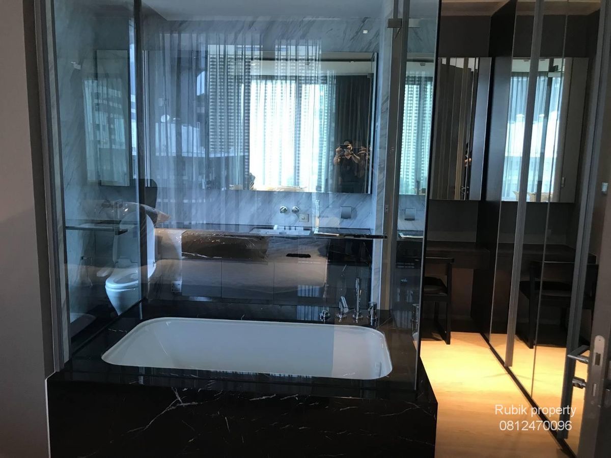 For SaleCondoSilom, Saladaeng, Bangrak : (RB1301) Sala Daeng One for sale — in the heart of Silom CBD (Lumpini Park view)