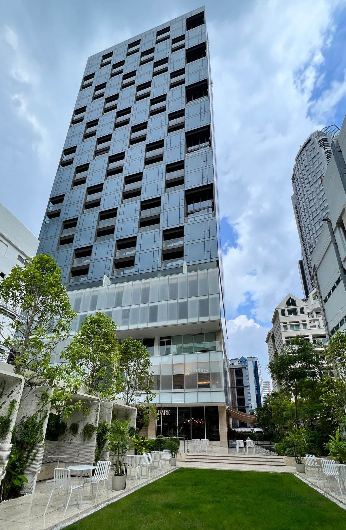 ขายคอนโดสุขุมวิท อโศก ทองหล่อ : 🏢 (RB1293) ✨ Luxury Mixed-Use Icon of Thonglor – Only 30 sec to BTS