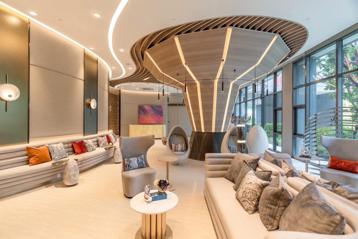 For RentCondoKhlongtoei, Kluaynamthai : 🔥For urgent rent🔥Aspire Sukhumvit-Rama 4, fully furnished, ready to move in, convenient transportation, near BTS Phra Khanong❗