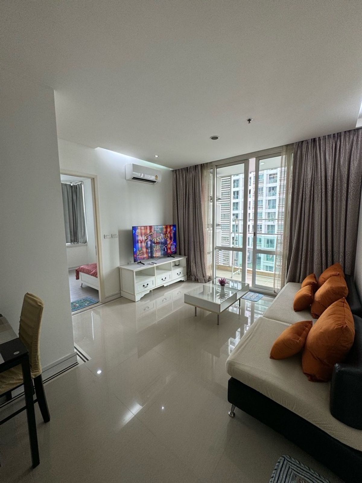 For RentCondoRama9, Petchburi, RCA : For rent: TC Green Rama 9, two bedrooms in Rama 9 location for only 24,000 per month.