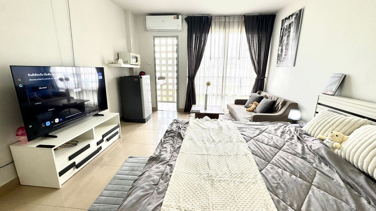 ขายคอนโดพระราม 9 เพชรบุรีตัดใหม่ RCA : ขายพร้อมผู้เช่า I House Laguna Garden RCA ราคา 1,290,000 บาท [MKsr251002]