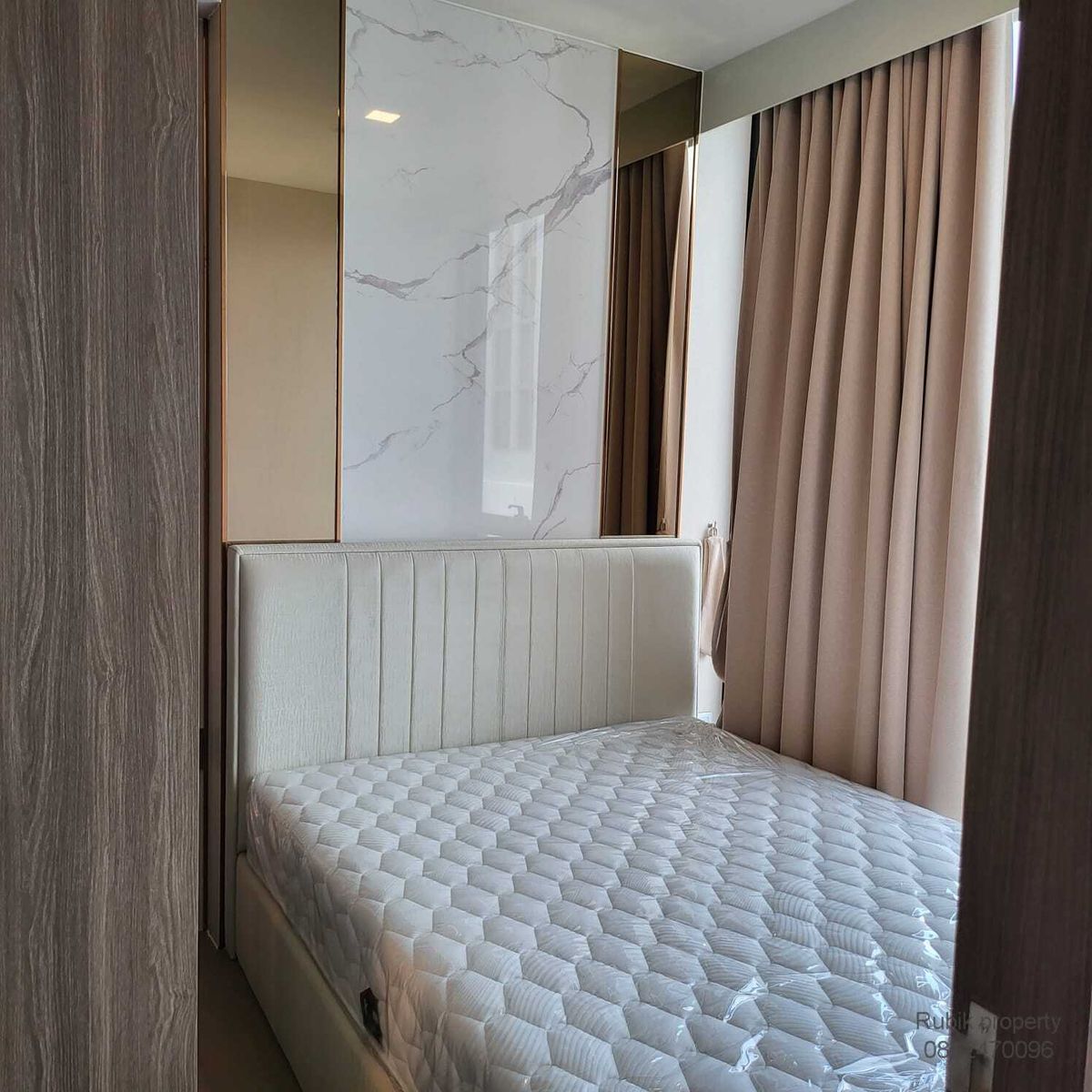 For SaleCondoSukhumvit, Asoke, Thonglor : (RB1299) Selling Celes Asoke — Duplex Top-Floor (Duplex on high floor)