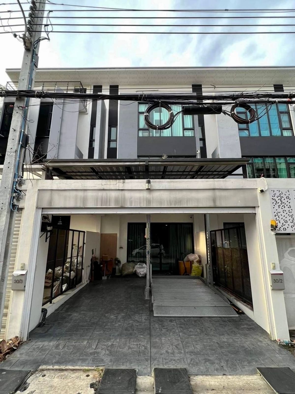 ขายทาวน์โฮมเกษตร นวมินทร์ ลาดปลาเค้า : ขายทาวน์โฮมหรู 3 ชั้นครึ่ง Neo Space Plus สุคนธสวัสดิ์ 3 – ตกแต่ง Built-in สวยหรู พร้อมลิฟต์ในตัว ใกล้โรงเรียนสตรีวิทยา 2