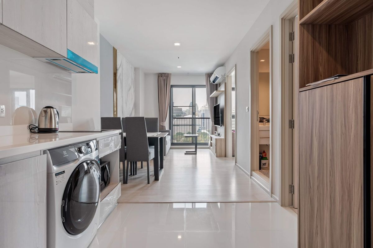 For RentCondoWitthayu, Chidlom, Langsuan, Ploenchit : Condo for Rent Life One Wireless