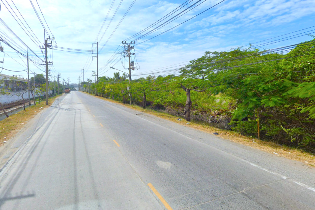 ขายที่ดินสมุทรปราการ สำโรง : ขาย ที่ดิน นิคมอุตสาหกรรมบางปู 10 ไร่กว่า ใกล้ถ.สุขุมวิทแค่ 2 กม KK